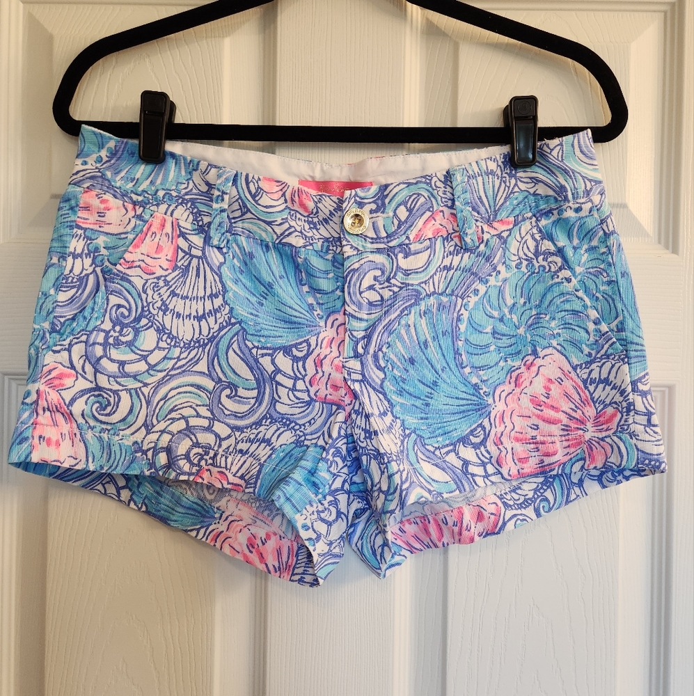 Lilly Pulitzer Walsh Short Size 4